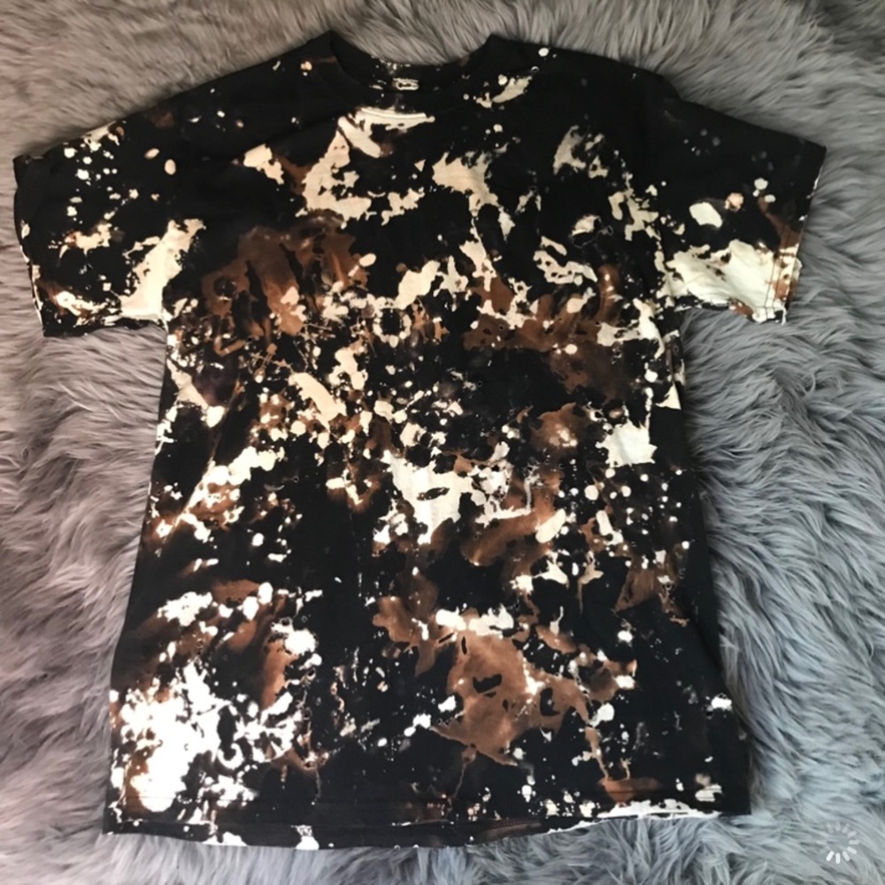 homemade bleach ripped oversized shirt!!